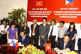 Vietnam, Philippines sign fishery cooperation deal 