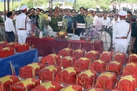 Quang Tri holds funeral for fallen combatants’ remains 