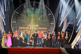 The judges awarded prizes to nearly half of the 513 entries submitted for consideration (Photo: vtv.vn)