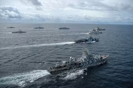Indonesian naval forces (Photo: AP/VNA)