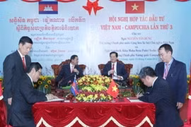 Vietnam, Cambodia promote investment 
