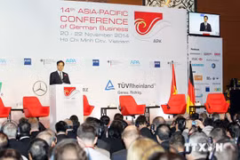 PM Nguyen Tan Dung is addressing at the conference (VNA)