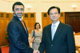 PM pledges better conditions for UAE firms 