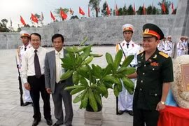 Almond trees presented by Naval Force (Source: VNA)