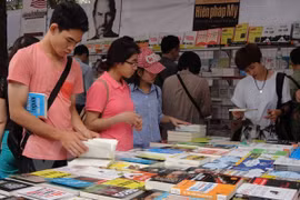 Crowds of youngsters gather at the opening day (Photo: VNA)