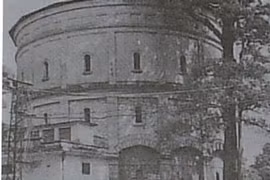 Hang Dau water tower in the past