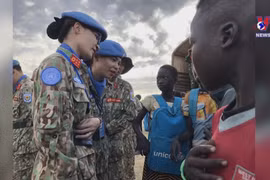 Female “blue beret” doctors