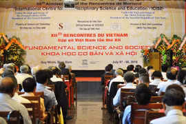 Experts mull over climate change at workshop