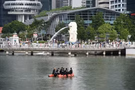 Singapore arranges more patrol ships to fight terrorism 