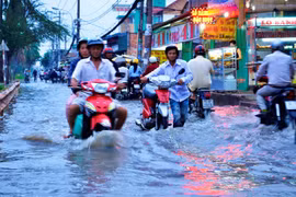 HCM City spends 437 million USD combating floods