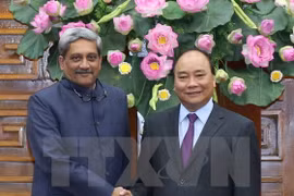Prime Minister hosts Indian defence minister 