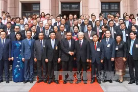 Lao top leader visits HCM National Academy of Politics 