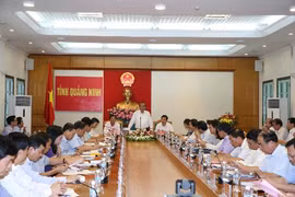 Quang Ninh asked to accelerate administrative reform 