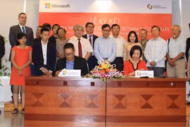 Microsoft Vietnam, Vietnam Silicon Valley sign MoU 