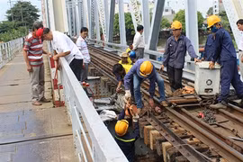 HCM City to inspect, replace old bridges