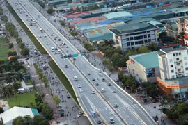 Hanoi calls for PPP investments in key projects 