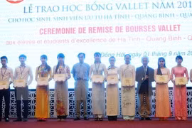 Vallet scholarships awarded to students in central region