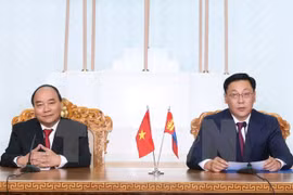 Vietnamese, Mongolian PMs discuss ways to foster bilateral ties 