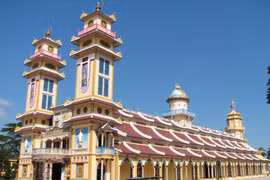 Cao Dai followers celebrate annual festival