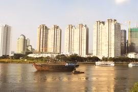 Two major plans to form HCM City centre alongside Saigon River 