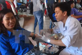 Lao Red Cross officials trained in Hanoi
