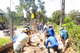 First central commune accomplishes targets of Programme 135