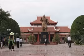 Excavation launched to search for King Quang Trung’s tomb