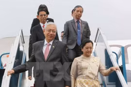 Myanmar President begins State visit to Vietnam 