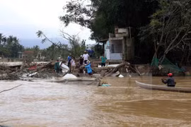 PM approves 165 billion VND as flood relief aid