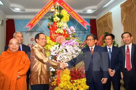HCM City congratulates Lao, Cambodia on traditional New Year
