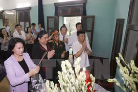 Top legislator pays tribute to late President on National Day