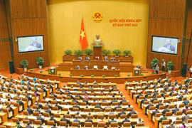 Government reports on economy restructure, public debt 