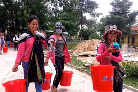 Hygiene packages delivered to poor women in Kon Tum