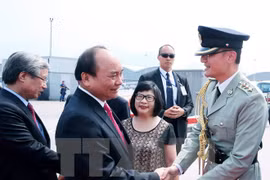 PM Nguyen Xuan Phuc finishes tour of China