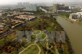 Stronger decentralisation hoped to stimulate development in HCM City