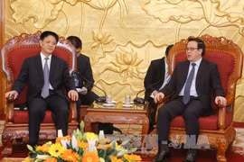 Chinese Communist Party delegation visits Vietnam 