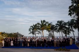 Vietnam works to hold firm to orientations of Non-Aligned Movement