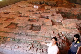 More architectural works and objects found in Go Thap