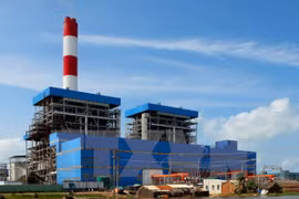 Duyen Hai 1 thermal power plant connects to national grid