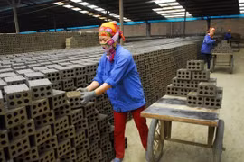 Small- and medium-sized enterprises need more attention