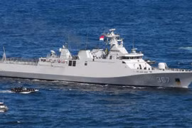 Indonesia detains Chinese boat for illegal fishing