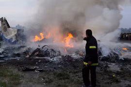 Myanmar: Three killed in helicopter crash