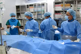  Doctors get high-tech training from leading hospitals