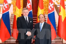 Slovak Prime Minister concludes Vietnam visit