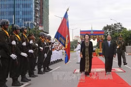 NA Chairwoman meets Cambodian PM 