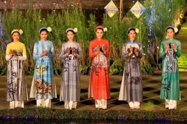 Building Vietnamese culture and people towards sustainable development