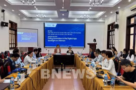 Domestic, international experts share experience in developing digital economy, tech regulations