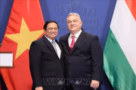 Vietnamese PM’s visits to Hungary, Romania capture local media attention
