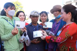 Warm Tet brought to patients