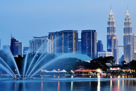 Malaysia eyes 27.3 million foreign visitors this year